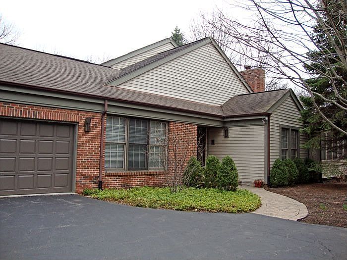 1st image of 1 Warrington Dr