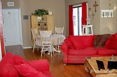 4th image of 2909 Mulberry Ln