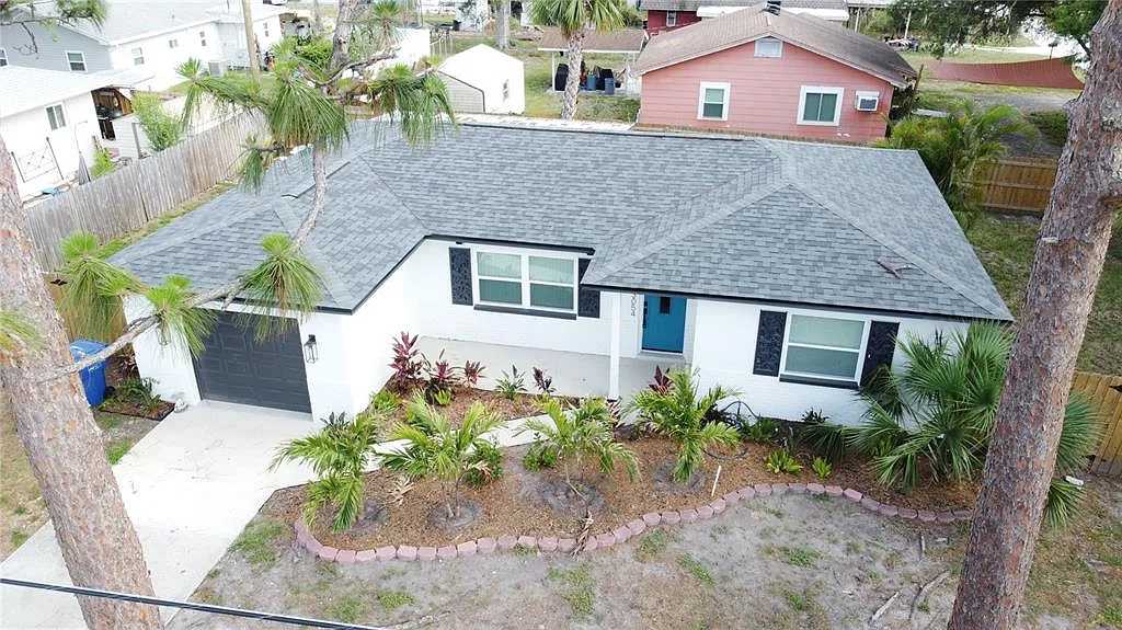 2 bed, 1.0 bath, 1059 sqft, $3,500 — Photo 3