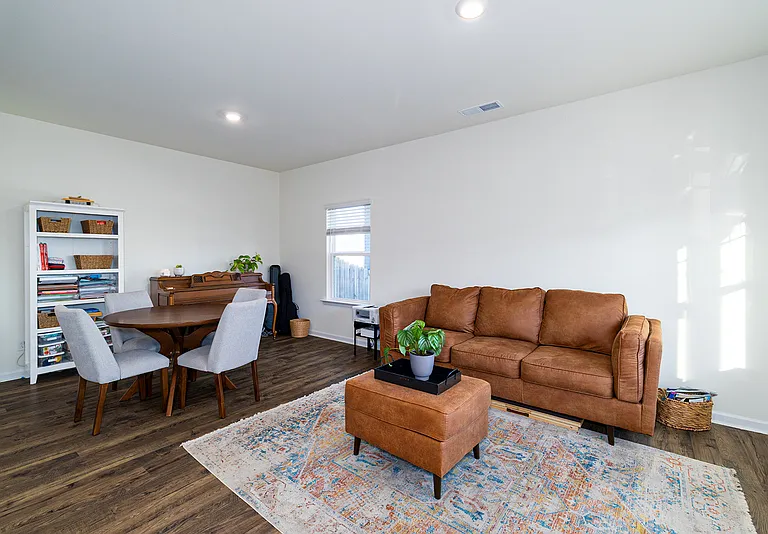 8559 Raspberry Way — Photo 9