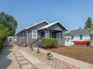 725 Dilger Ave, Rapid City, SD 57701