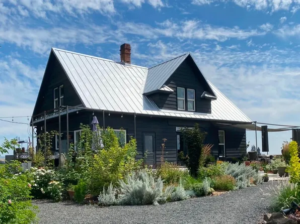 1611 Little Bear Ridge Rd, Troy, ID 83871