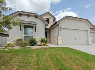380 Valiant Valley, Cibolo, TX 78108