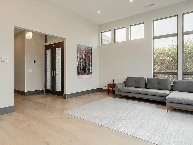 3156 Ramona St — Photo 12
