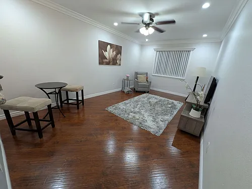 Floor plan 104