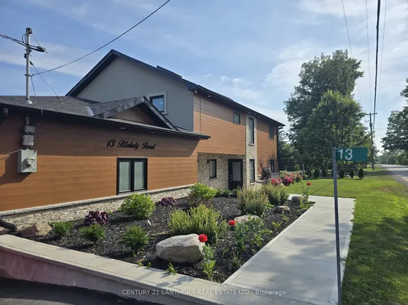 13 Blakely Rd, Prince Edward County, ON K0K 1T0