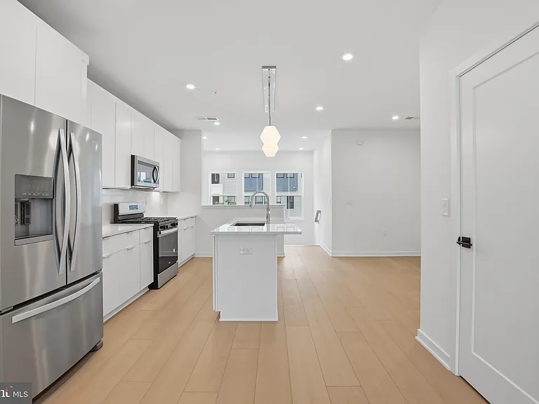 4759 Sully Point Ln #405 — Photo 10