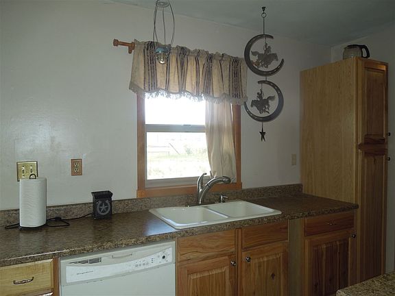 5th image of 7955 Diamond Springs Dr