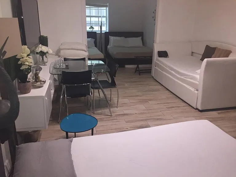 Ocean Dr — Photo 18