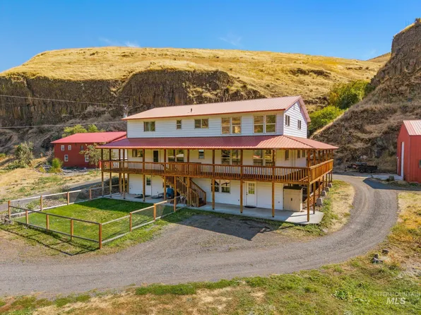 3387 Asotin Creek Rd, Asotin, WA 99402