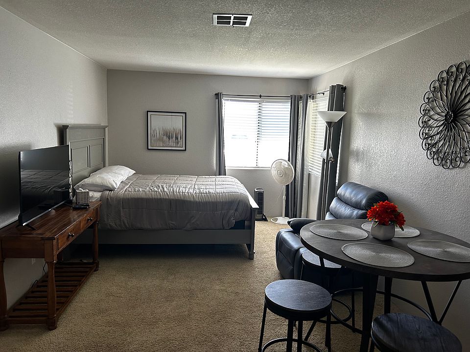 1st image of 44385 E Sundown Crest Dr