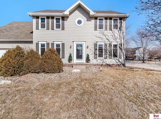 17520 Y St, Omaha, NE 68135