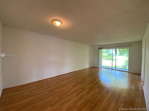 5th image of 7831 N Colony Cir #9-210