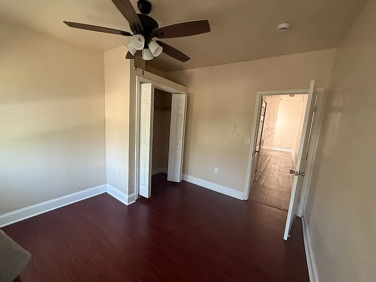 2329 Druid Hill Ave — Photo 8