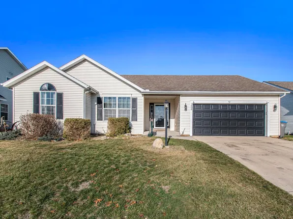 1408 Starlite Trail Dr, Osceola, IN 46561