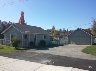 1852 Hubbard Ln, Grants Pass, OR 97527