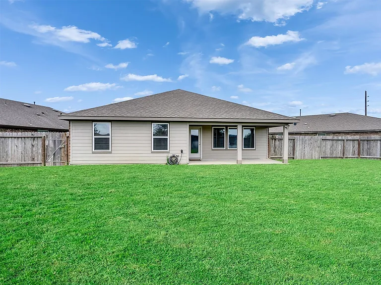 8003 Black Forest Ln — Photo 34