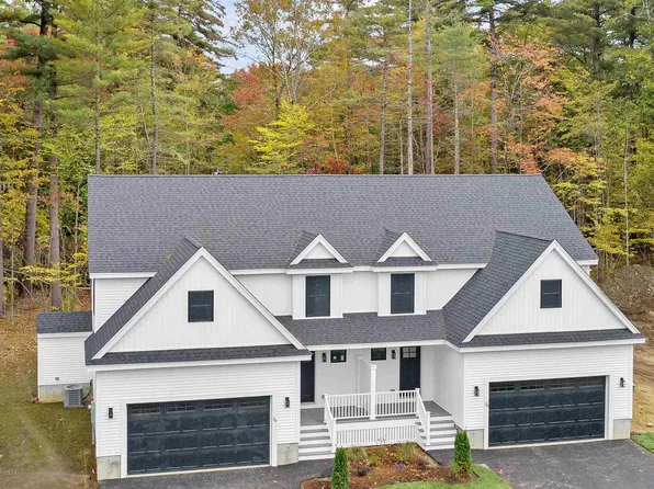 64A Stephen C. Savage Way #15, Plaistow, NH 03865