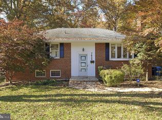 7639 Long Pine Dr, Springfield, VA 22151