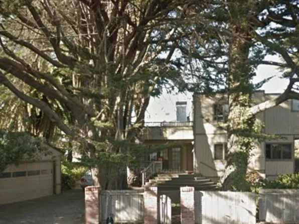 65 Alcatraz Ave, Half Moon Bay, CA 94019