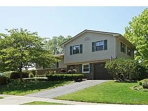 1450 James Way photo 1