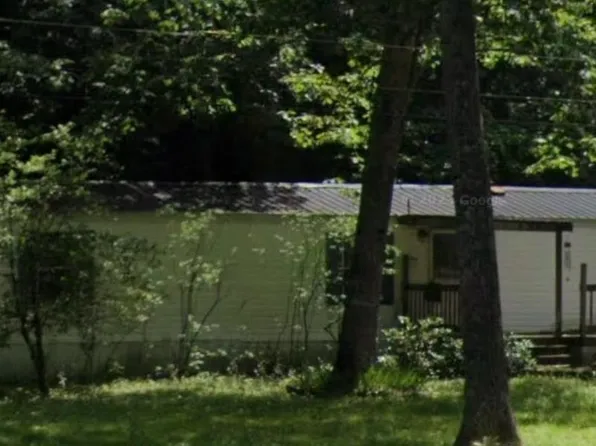 447 Jackman Pond Road, Tamworth, NH 03883