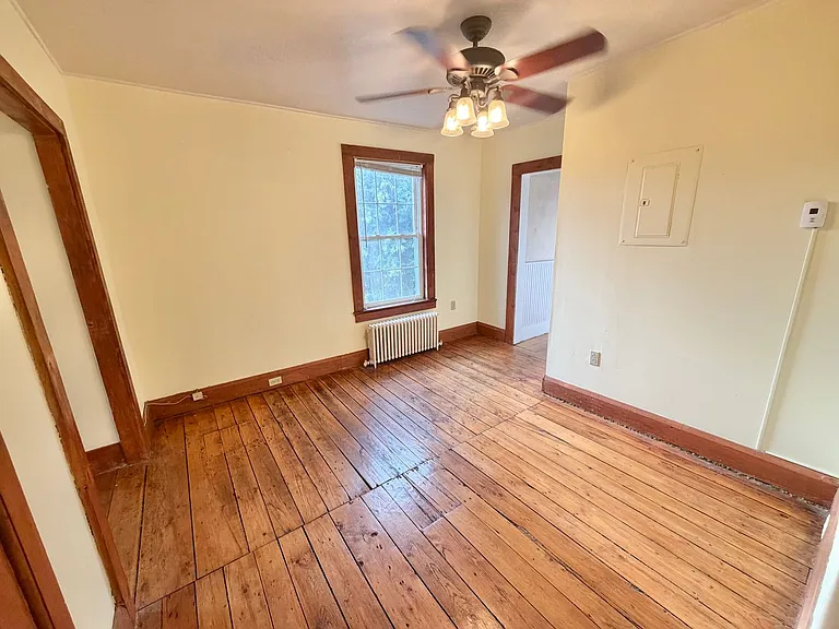 30 Sherman St — Photo 21