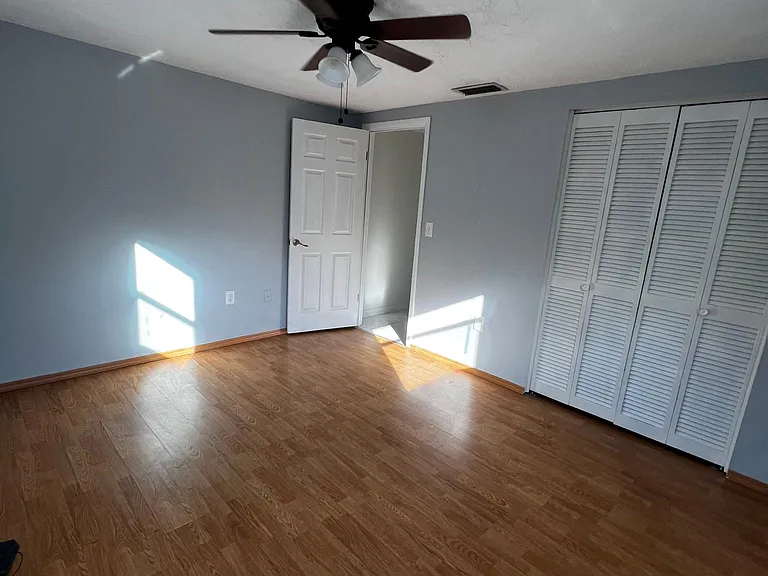 4038 Prado Dr — Photo 18