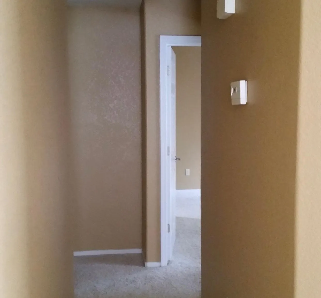 4634 Whisper Pl — Photo 3