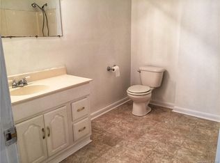 540 Robinhood Rd #25, Maiden, NC 28650