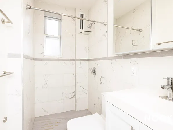 1826 Woodbine Street image 6 of 20