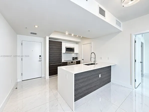 301 Altara Ave APT 609, Coral Gables, FL 33146