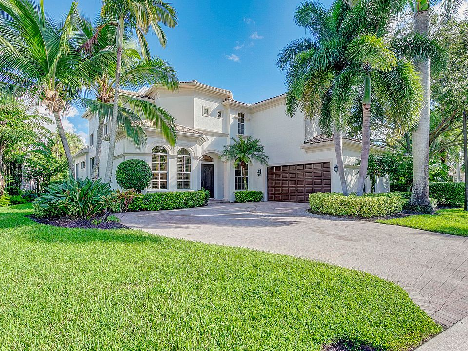 1st image of 339 Vizcaya Dr
