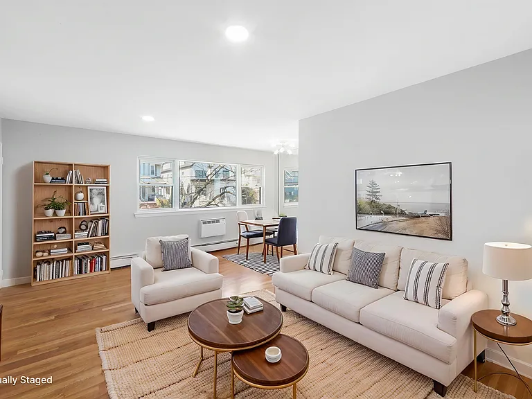 121 Pennington Ave #W2 — Photo 1