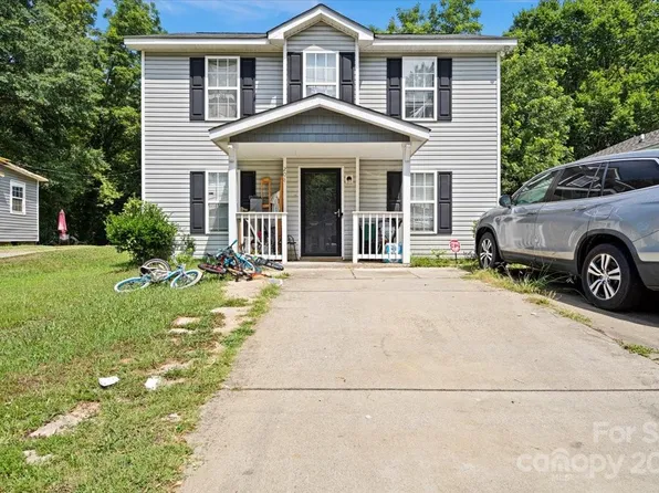 208 Oregon St, Charlotte, NC 28208