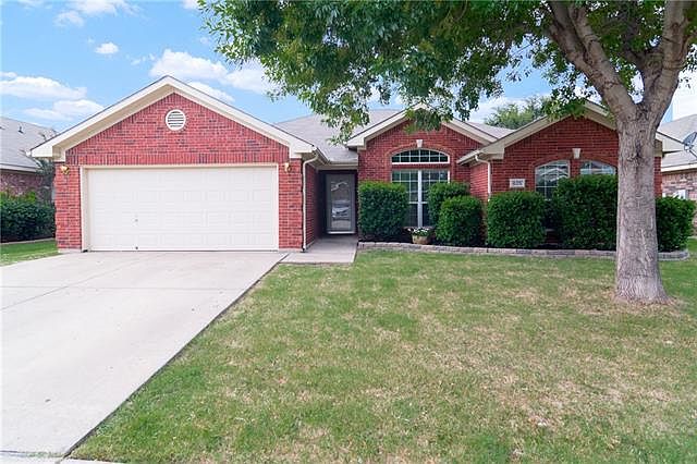 1st image of 625 Destin Dr