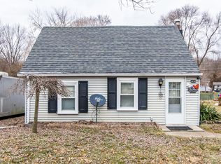 178 W Hamburg St, Pinckney, MI 48169