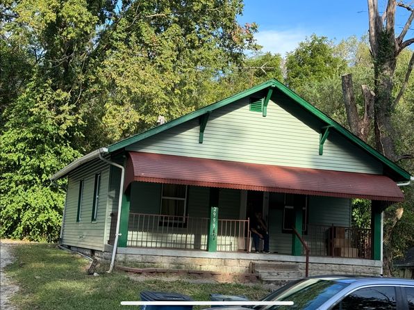 2999 Belle St