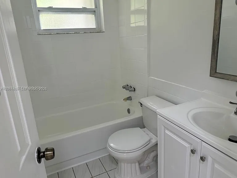 17630 SW 112th Ave — Photo 6