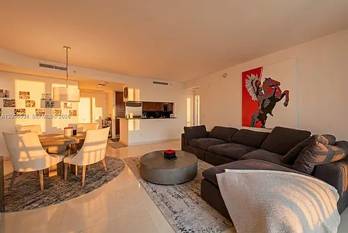 901 Brickell Key Blvd #1009 Photo 1