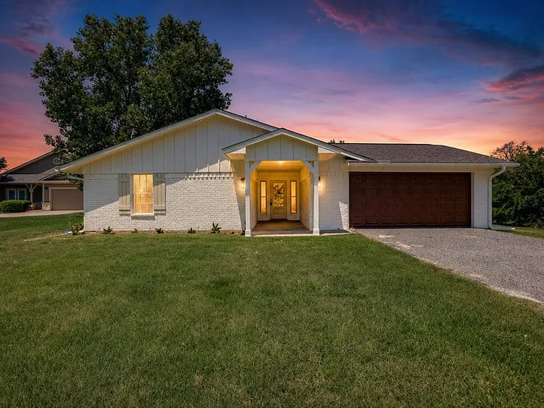104 Pontiac Dr — Photo 39