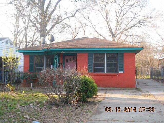 1st image of 3043 Drexel St