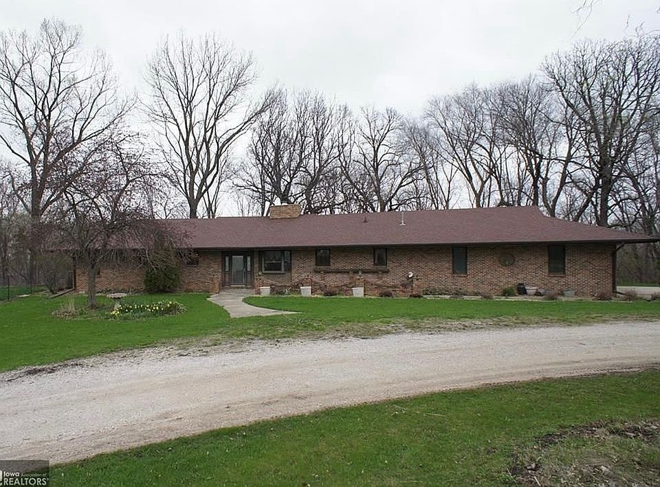 1st image of 2480 Inkpaduta Ave