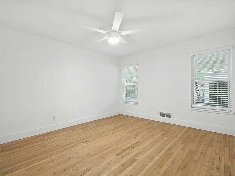 6519 Ravendale Ln #6519 — Photo 13