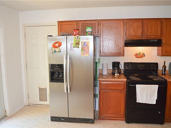 3rd image of 1801 Scottsdale Dr
