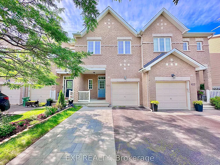 421 Foxhall Way — Photo 1