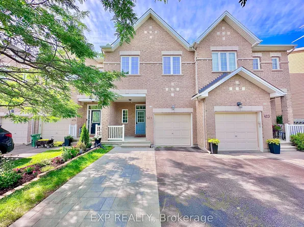 421 Foxhall Way, Ottawa, ON K2M 0G1