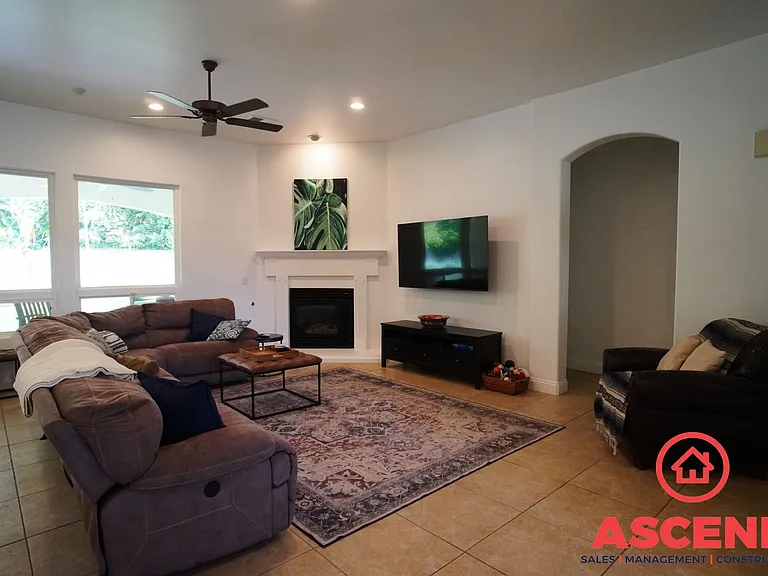 12510 Savonburg Dr — Photo 6
