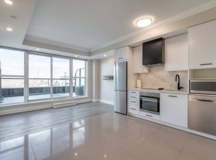 899 Queen St E #U502, Toronto, ON M4M 0C8