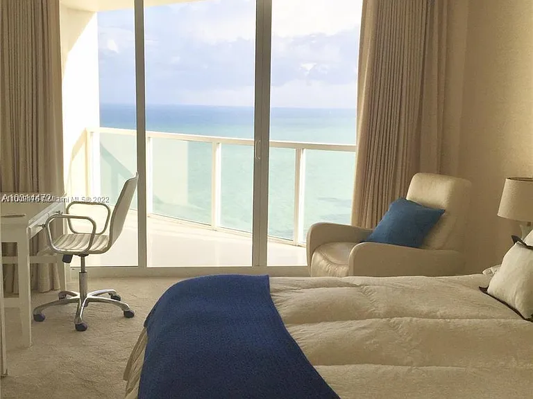 16699 Collins Ave #3301 — Photo 18